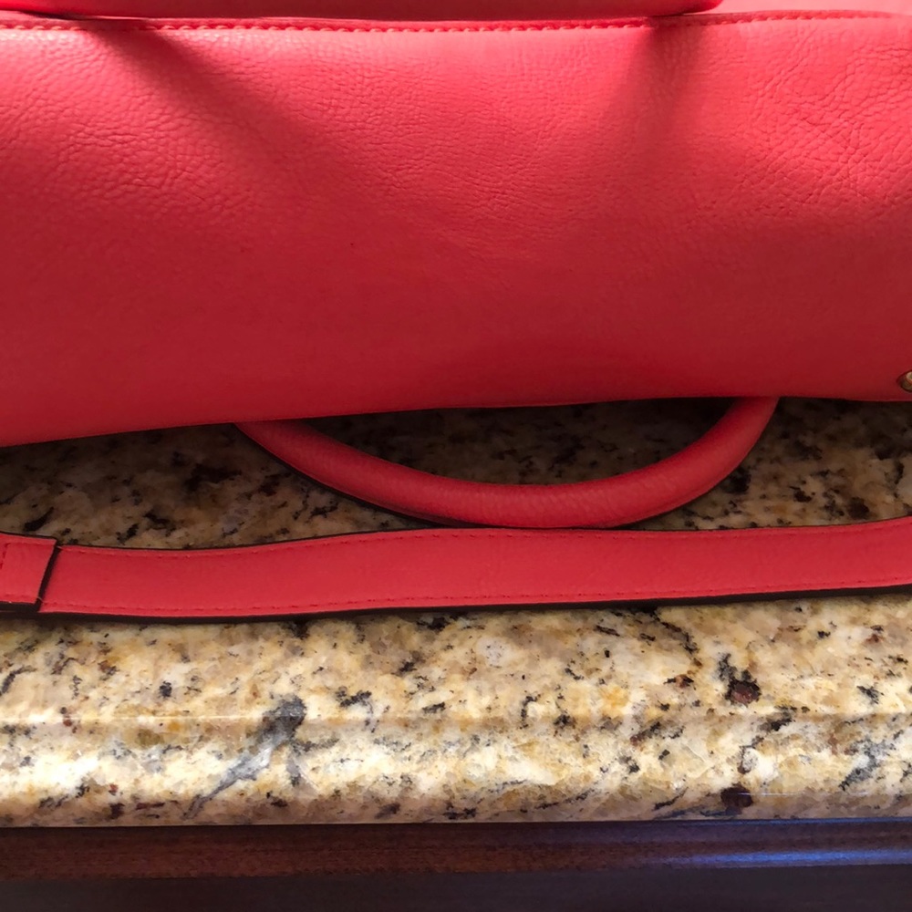 Purses - Picture 3 of 3